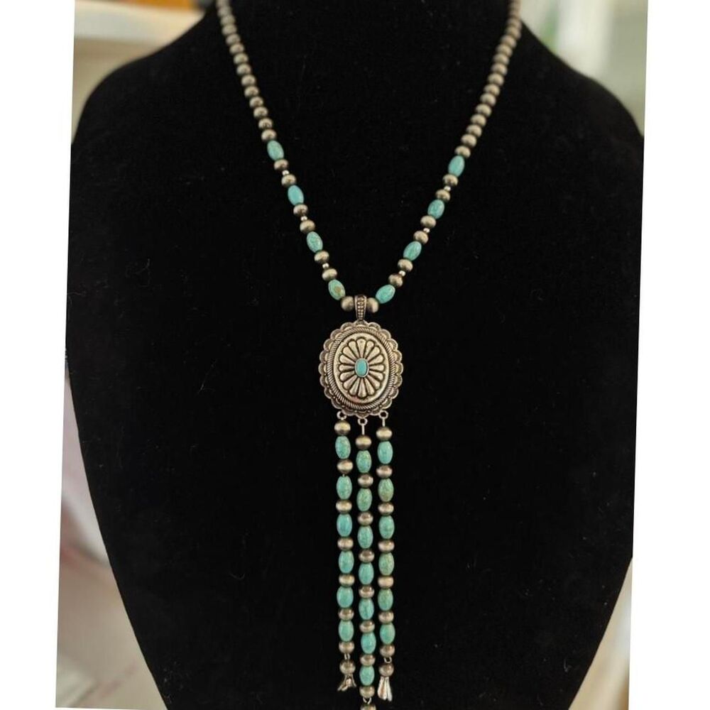 Faux Turquoise Southwestern Statement Necklace